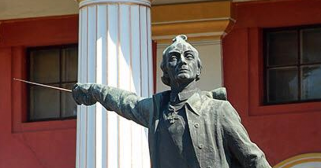 Швейцария забрала снесённый Киевом памятник Суворову