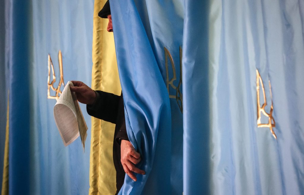 ЦИК дала официальный старт второму туру «выборов» на Украине
