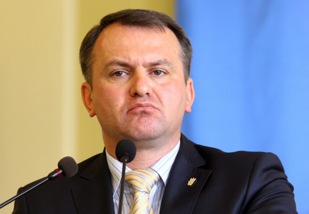 Губернатор Львовской области подал в отставку сразу после смены главы Руины