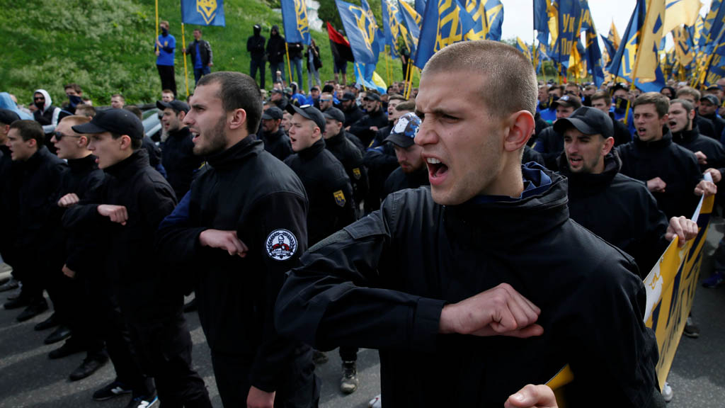 Одним из важных итогов парламентских выборов 2019 года в Украине является непопадание в Раду многих представителей майданно-националистического лагеря, терзавшего страну на протяжении последней пятилетки.