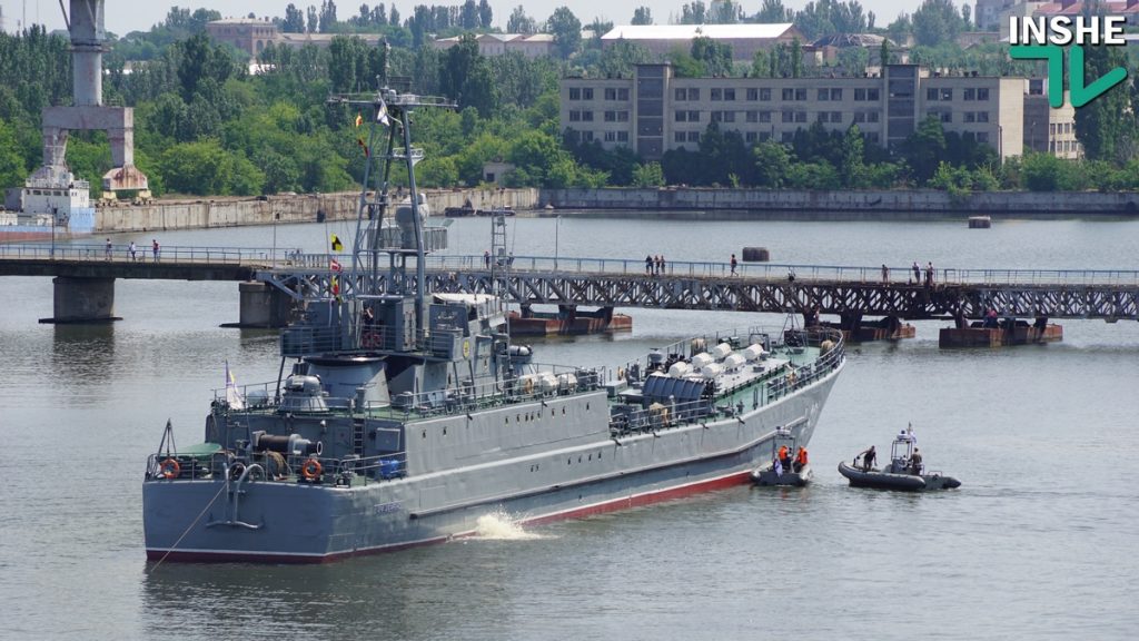 Порт Николаева принял десантный борт ВМСУ на ремонт