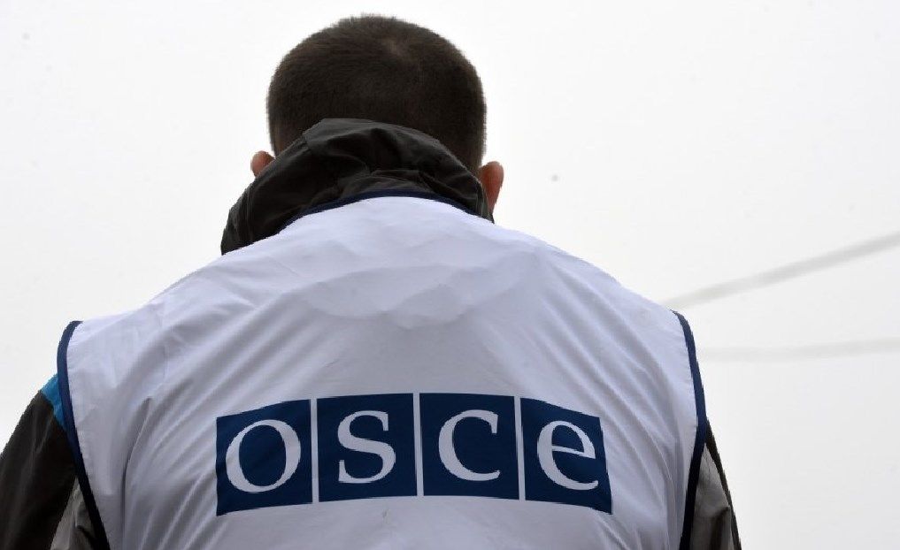 Наблюдатель ОБСЕ взбесил журналистов канала Коломойского