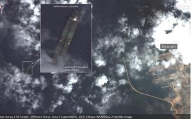 спутниковый снимок некого танкера близ порта Тартус