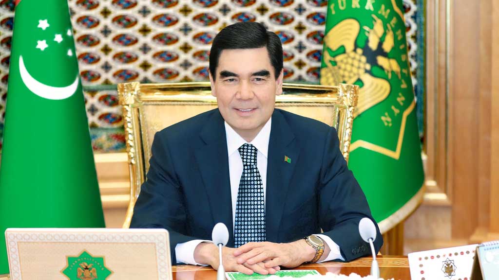 В доселе авторитарном Туркменистане намерены реформировать законодательную ветвь власти. Есть идея сделать тамошний парламент двухпалатным. По крайнем мере, с такой инициативой выступил туркменский президент Гурбангулы Бердымухамедов.