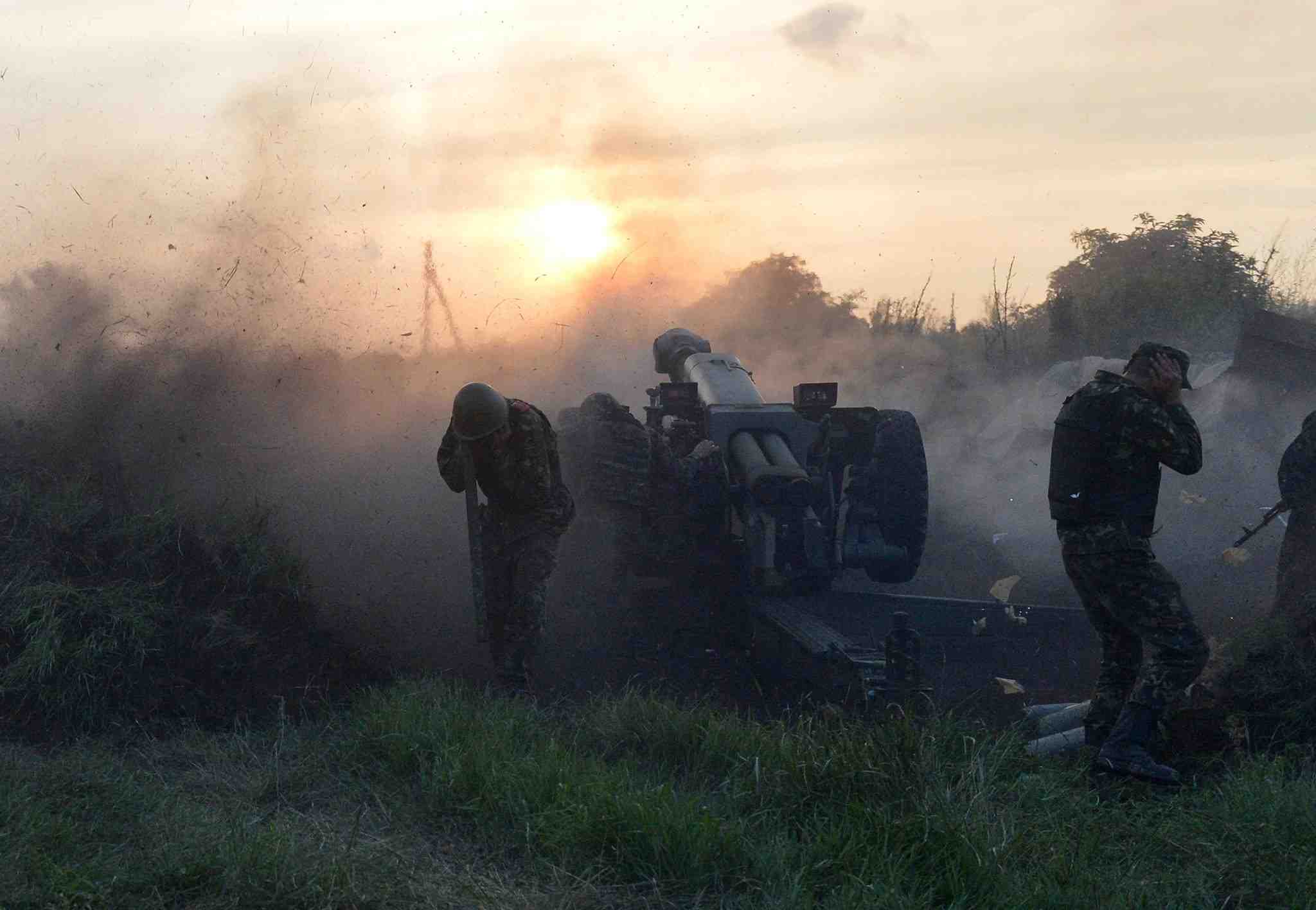 17 апреля 2015. Эстетика войны на Украине. Военные на Донбассе.