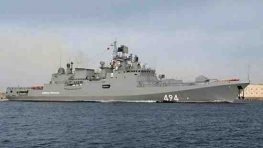 Российский военный корабль сопроводил танкеры через Ла-Манш