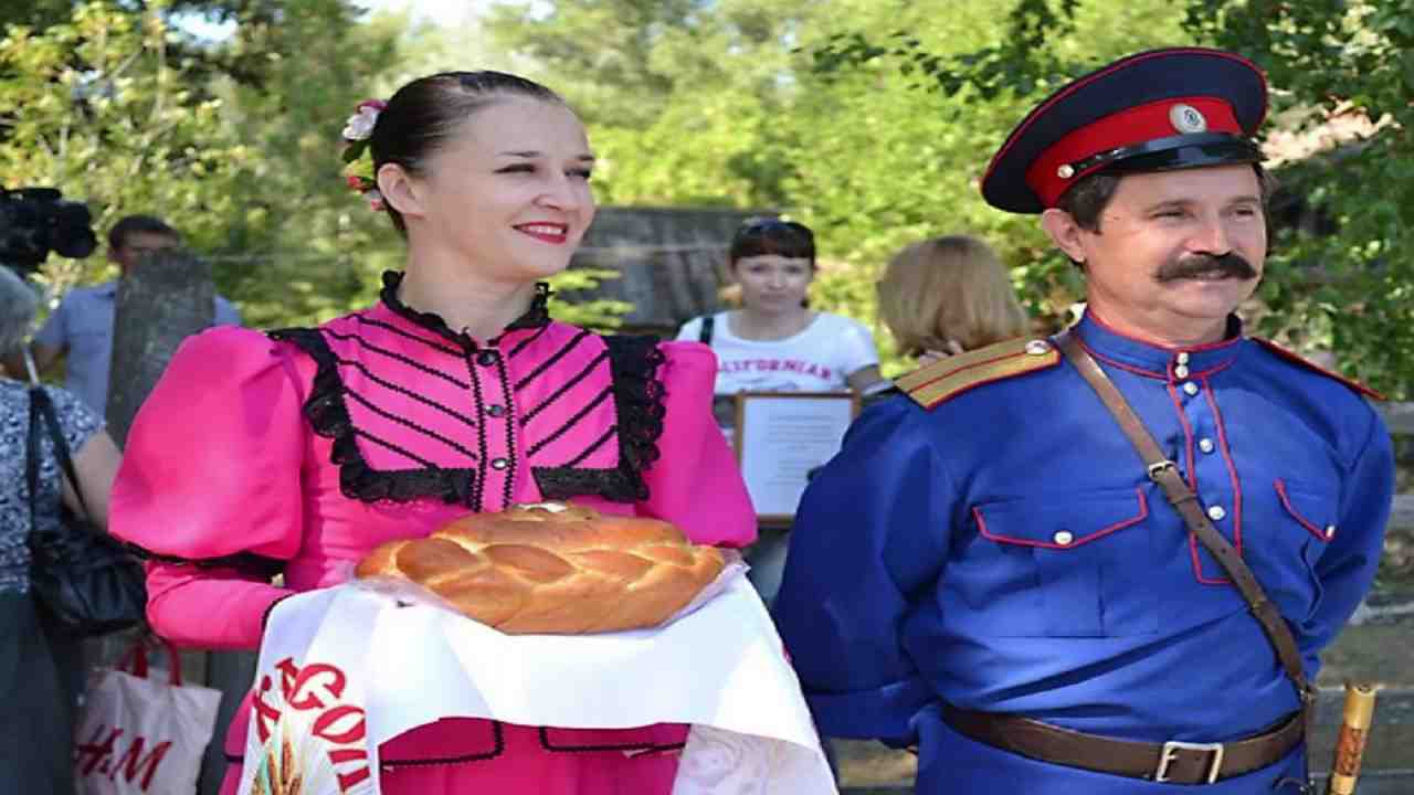 В каком казачьем войске сохранились традиции. Свадьба Донской казачки. Донские казаки свадьба.