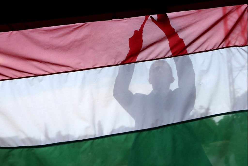 Облом от Венгрии: Комиссия Украина-НАТО вновь заблокирована