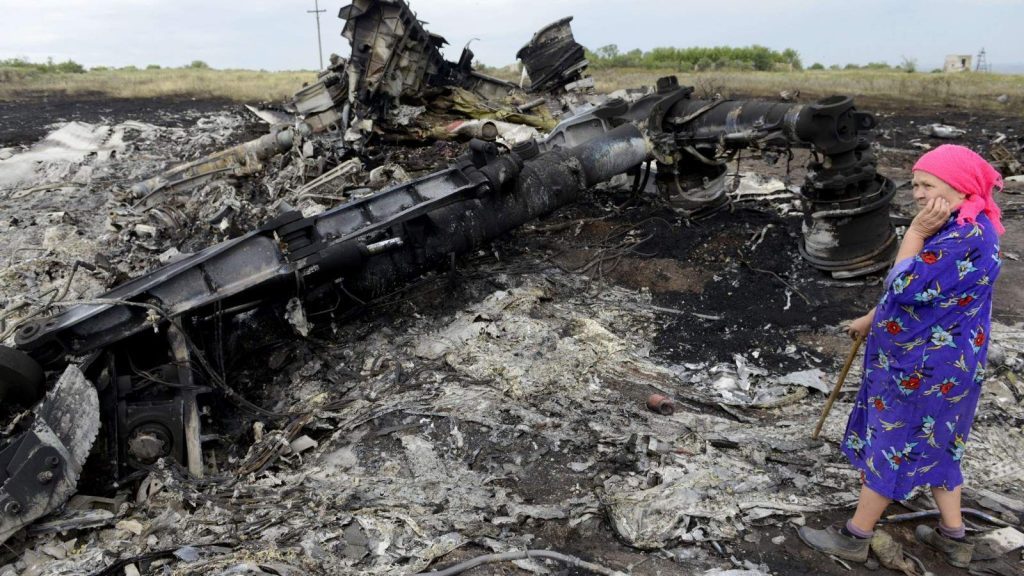 Киев разжег шпионский скандал на трагедии со сбитым бортом МН-17