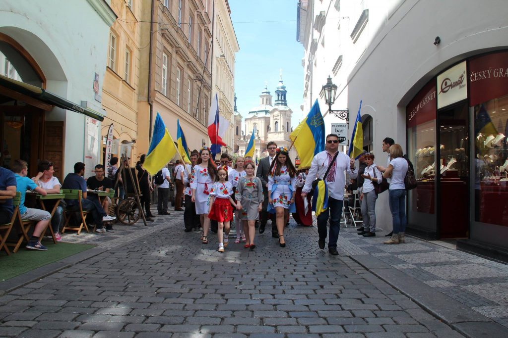 С безвизом, но без комфорта: Чета украинцев пожила на лавочке в Чехии