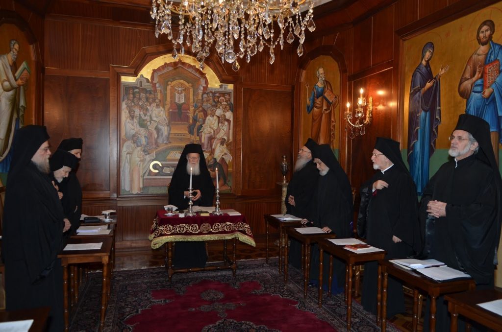 Синод раздора: Константинополь через 3 дня может признать автокефалию УПЦ КП