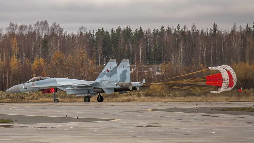 Новейший истребитель Су-35 С