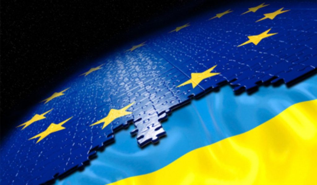 Кредиты МВФ сдерживают потоки мигрантов-патриотов, а не спасают Украину