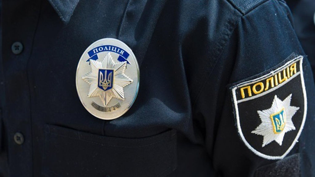 Полицию Днепра перевели на усиленный режим в связи с возможным введением военного положения в стране, после задержания украинских катеров нарушивших границу РФ