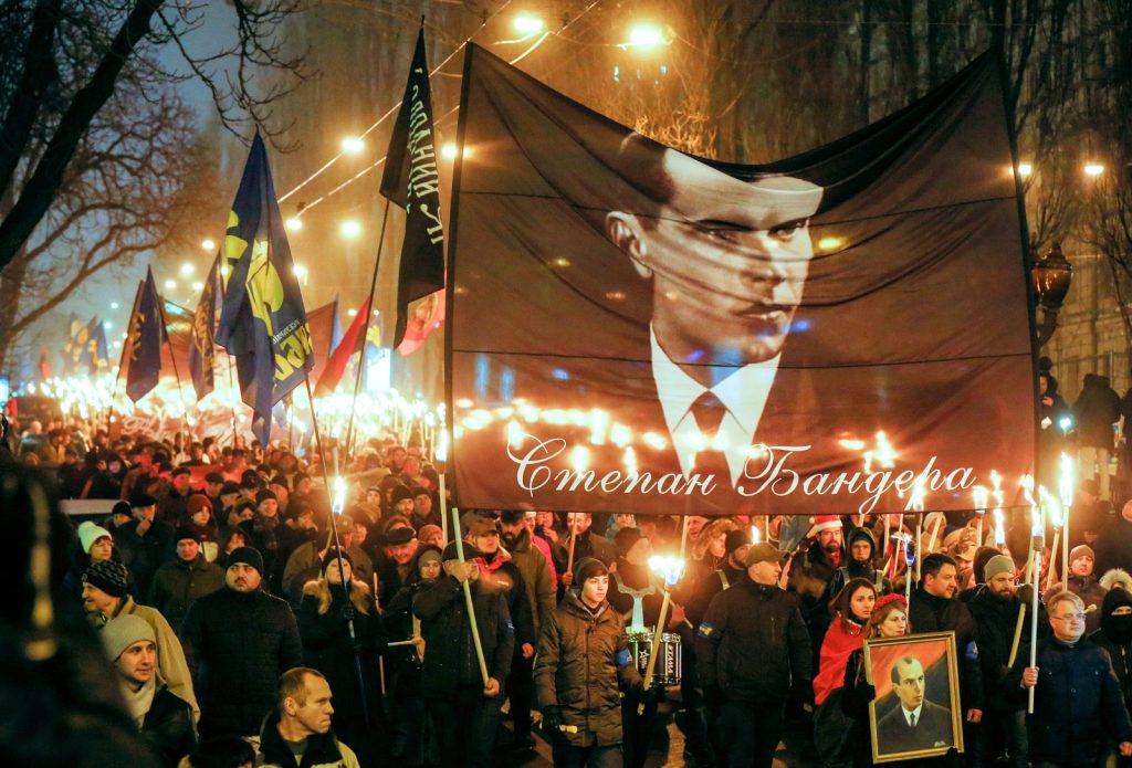 «Внезапно» Киев обнаружил нацистов на Украине