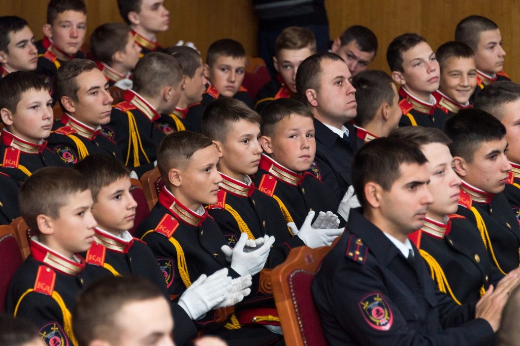 В ПМР отметили годовщину основания Тираспольского Суворовского училища