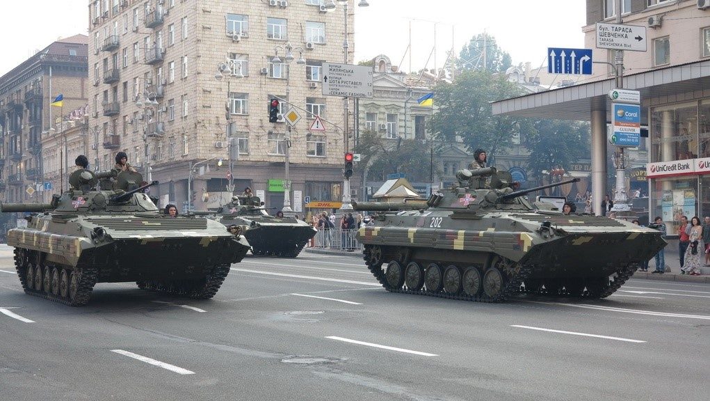 БМП-2 ВСУ на параде в Киеве