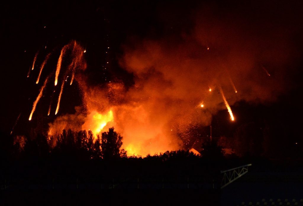 В оккупированном ВСУ Краматорске пожар на арсенале уничтожил ПЗРК, ракеты и пулемёты