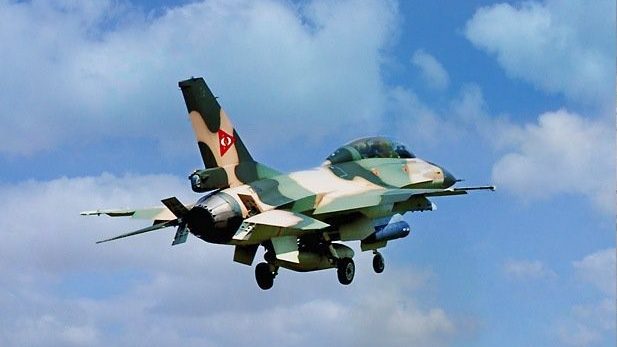 Наличие истребителей Су-30МКВ и F-16 позволяет республике добиться превосходства в воздухе в ходе войны с любым из соседей. Кроме того, машины этого типа могут быть использованы в качестве истребителей-бомбардировщиков.