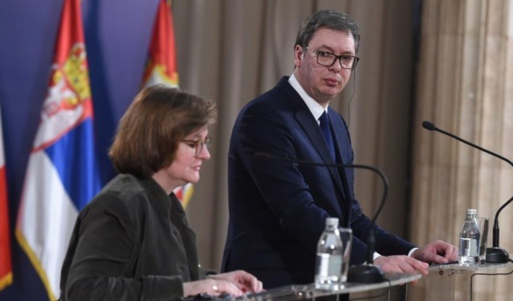 Министр по европейским делам в правительстве Франции Натали Луазо и презиедент Сербии Александар Вучич