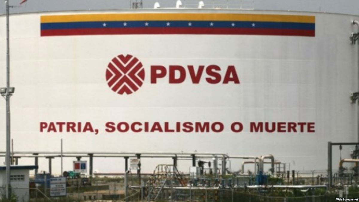надпись: «Родина, социализм или смерть», Венесуэла, PDVSA