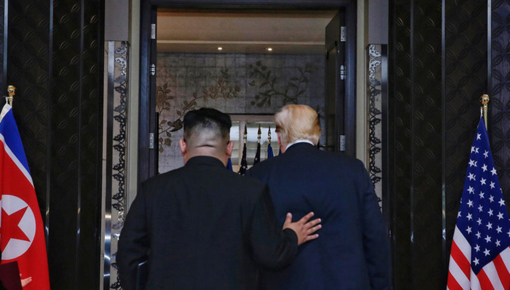 Дональд Трамп и Ким Чен ЫН, саммит США-КНДР