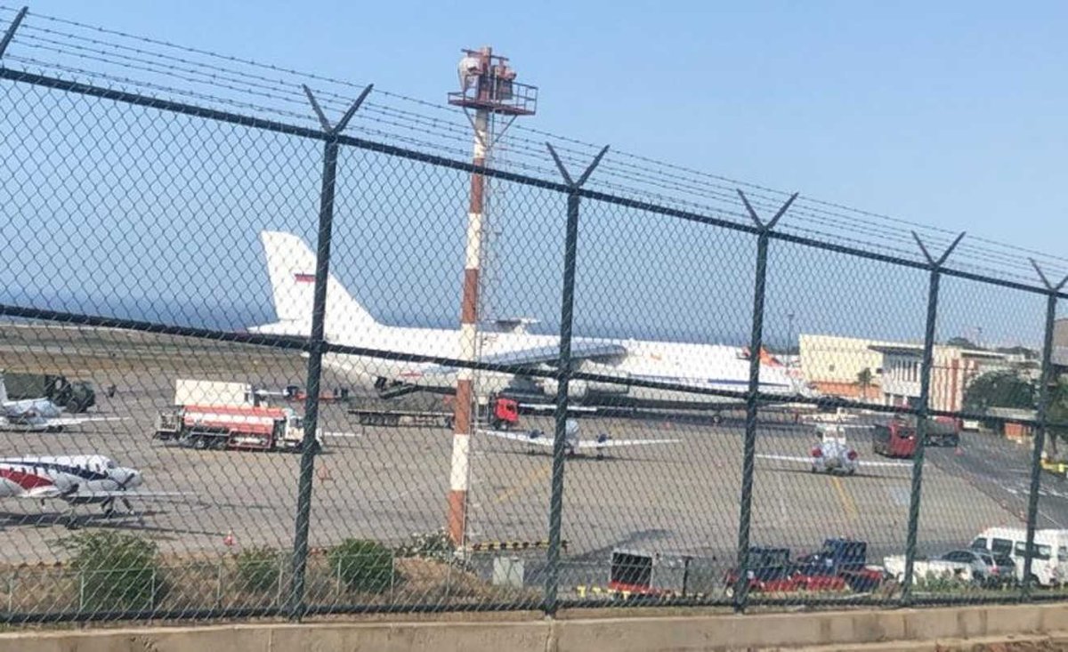 самолеты России прибыли в Каракас, Венесуэла