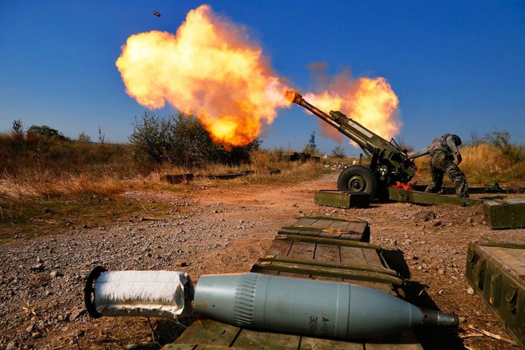 Бригада ВСУ, недавно поливавшая Горловку огнём, причастна к хищениям снарядов