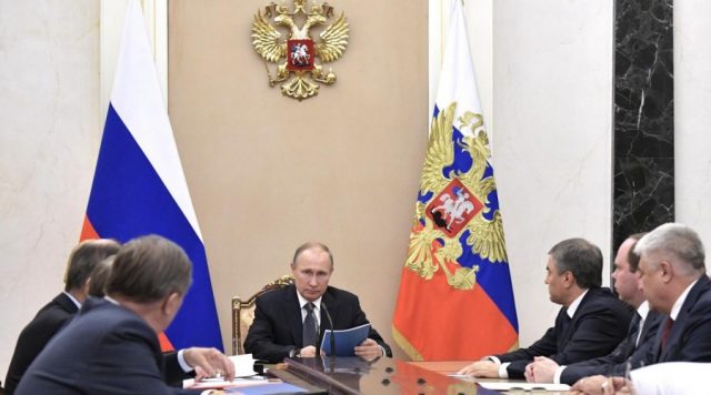 Путин с Советом безопасности РФ