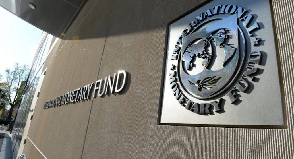 Украинская экономика убита кредитами МВФ - депутат Рады