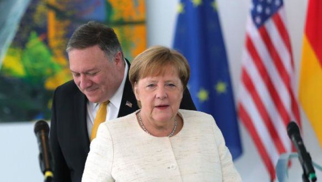 госсекретарь США Майк Помпео и канцлер Германии Ангела Меркель
