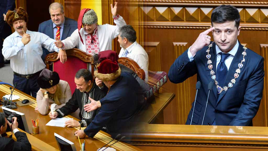 Украинские политики развернули в сети дискуссии, требуя от гаранта Украины Зеленского либо игнорирования, либо строгого соблюдения ожидаемого постановления Конституционного суда относительно конституционности указа о роспуске парламента еще до его вынесения.
