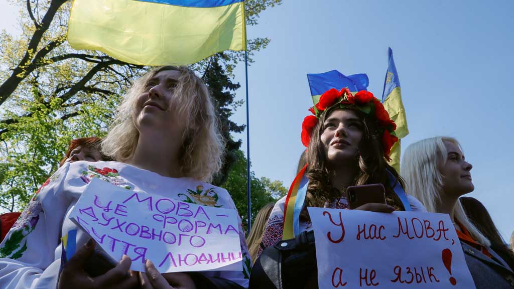 Постоянный представитель Украины при ООН Владимир Ельченко отправил председателю в Совете Безопасности письмо с требованием не рассматривать тему дискриминационного «языкового» закона, принятого Киевом.