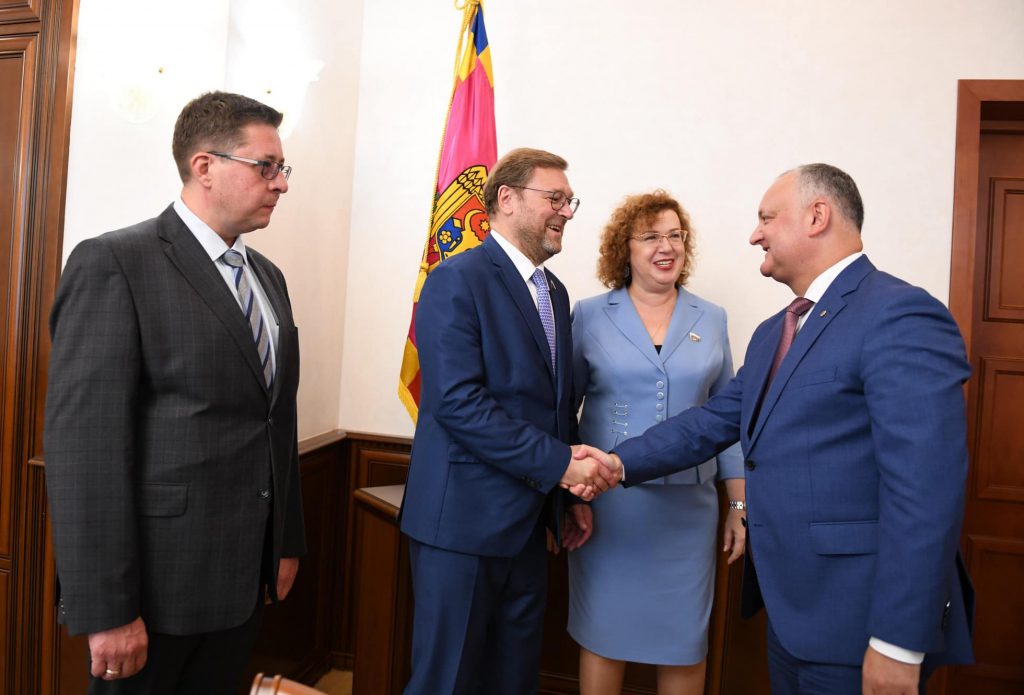 Депутаты Госдумы РФ и Совета Федерации встретились с главой Молдавии