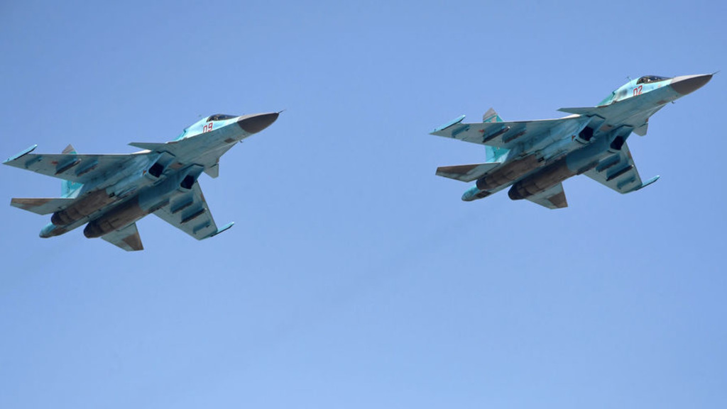 истребители-бомбардировщики Су-34