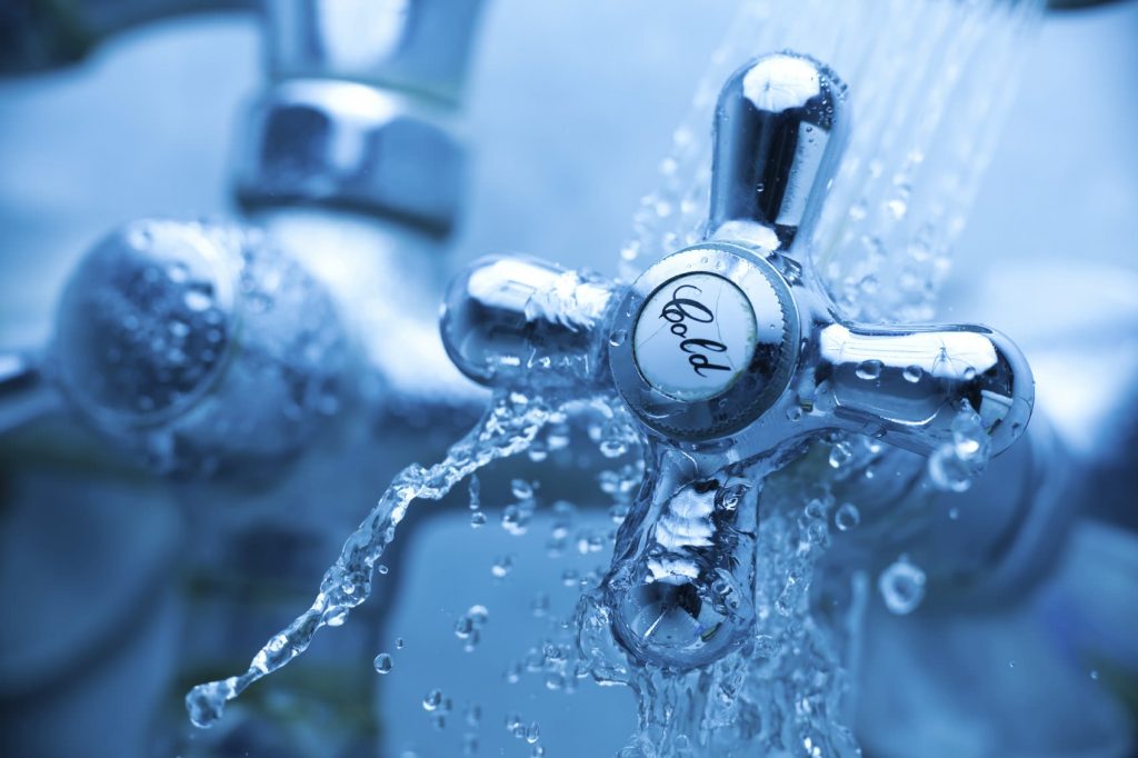 Европеизация: Горячая вода в домах Одессы упразднена, "не пользуется спросом"