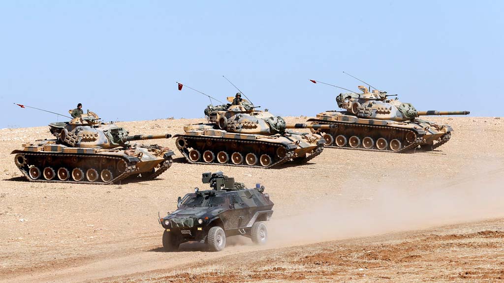 Президент Турции Реджеп Тайип Эрдоган заявил, что Турецкие военные готовы начать операцию на севере Сирии, к востоку от Евфрата в ближайшие дни. Целью операции Эрдоган назвал очистку приграничной сирийской территории от Сил самообороны сирийских курдов и создание там зоны безопасности.