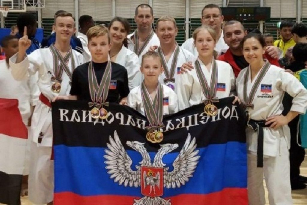Сборная ДНР привезла с Кубка мира по каратэ KWF в Японии 13 медалей