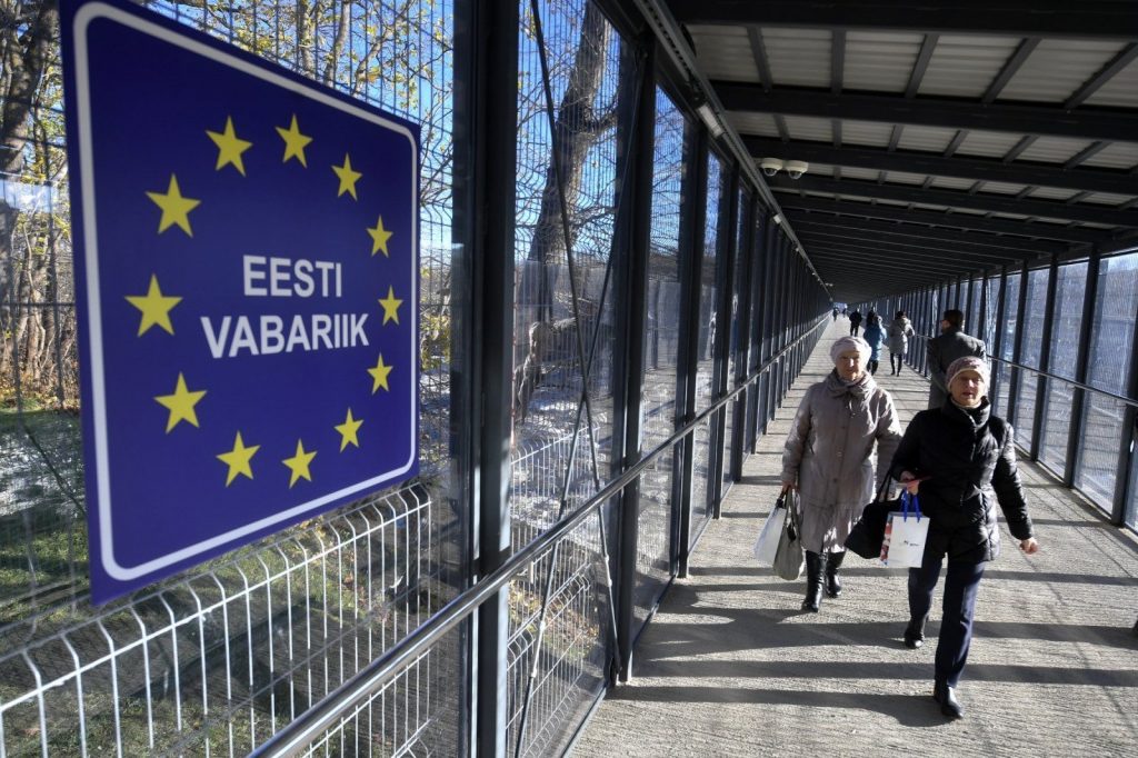 Зеркальный ответ: Киев перестаёт выдавать эстонцам долгосрочные бесплатные визы