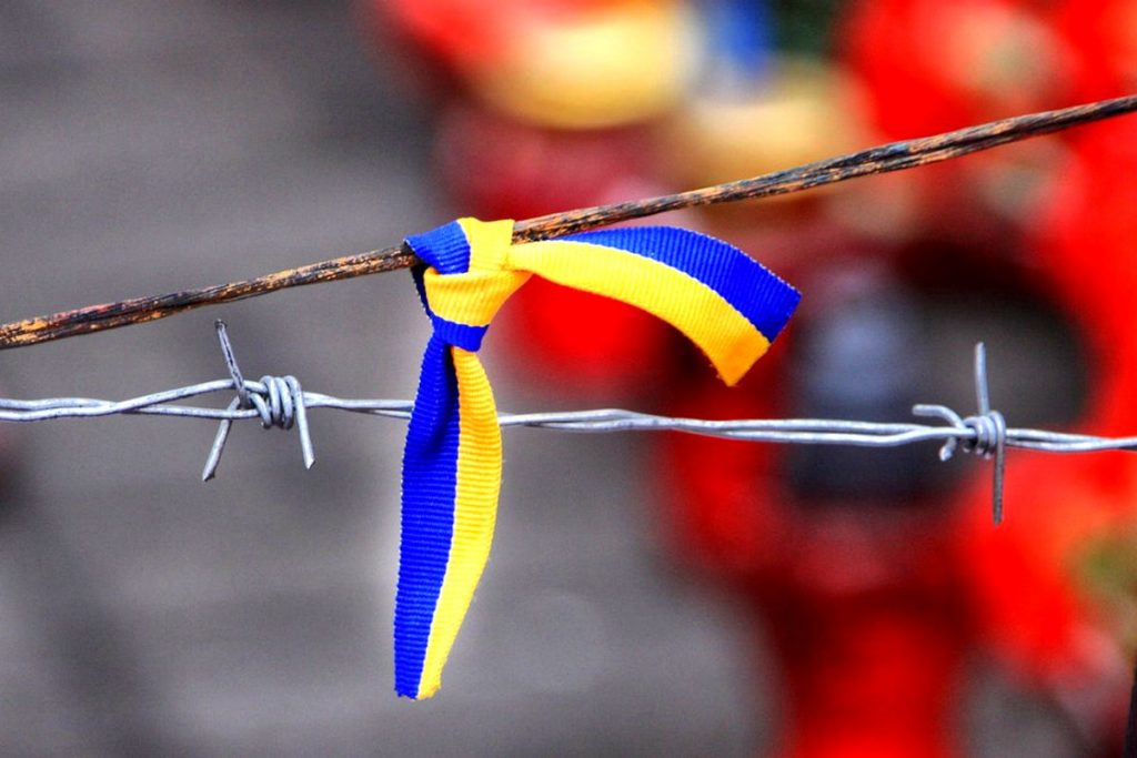 Украинские власти грозят Москве новыми санкциями