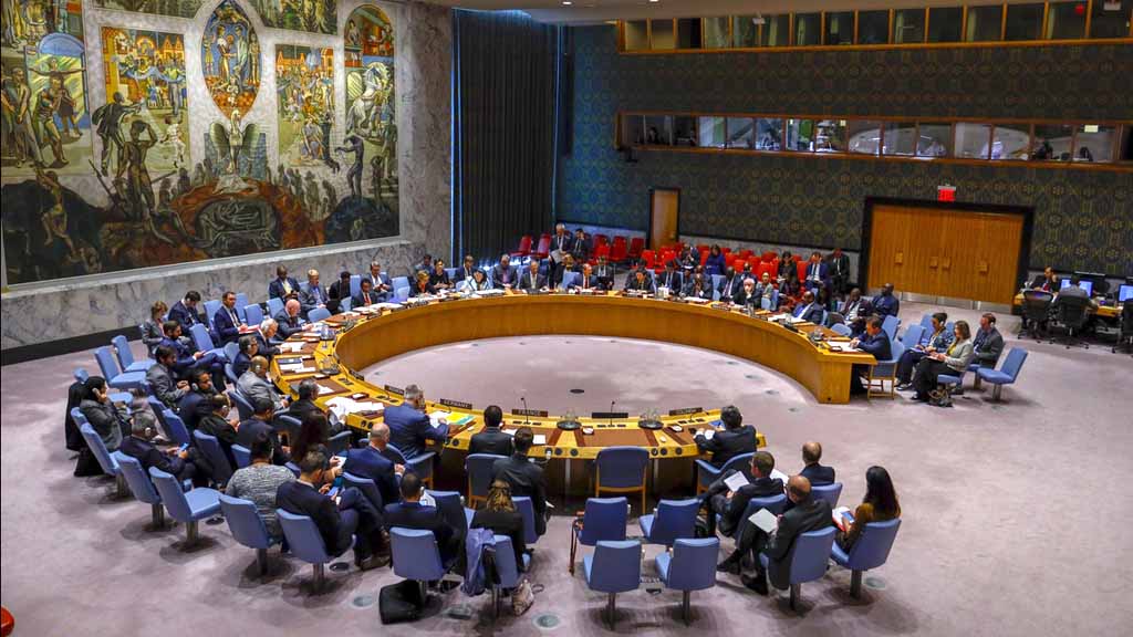 Украинская тематика была в центре внимания Совета безопасности ООН. Очередное заседание было инициировано Российской Федерацией и приурочено к пятой годовщине подписания минских договорённостей. И обсуждать на нём планировалось прогресс в реализации предыдущих инициатив по достижению мира на Донбассе.
