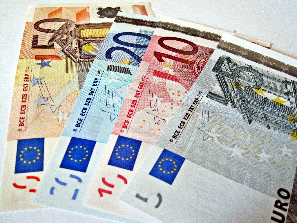 ЕС выделит помощь экономике Греции на сумму в 2 млрд. евро