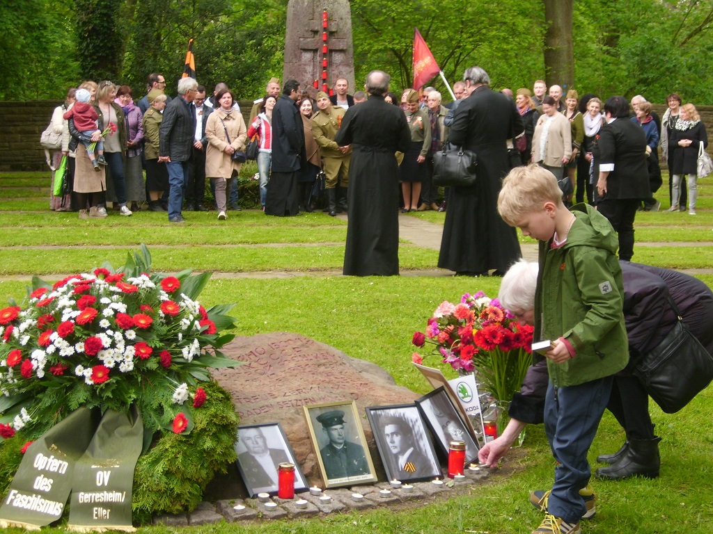 Дюссельдорф почтил память жертв нацистских концлагерей