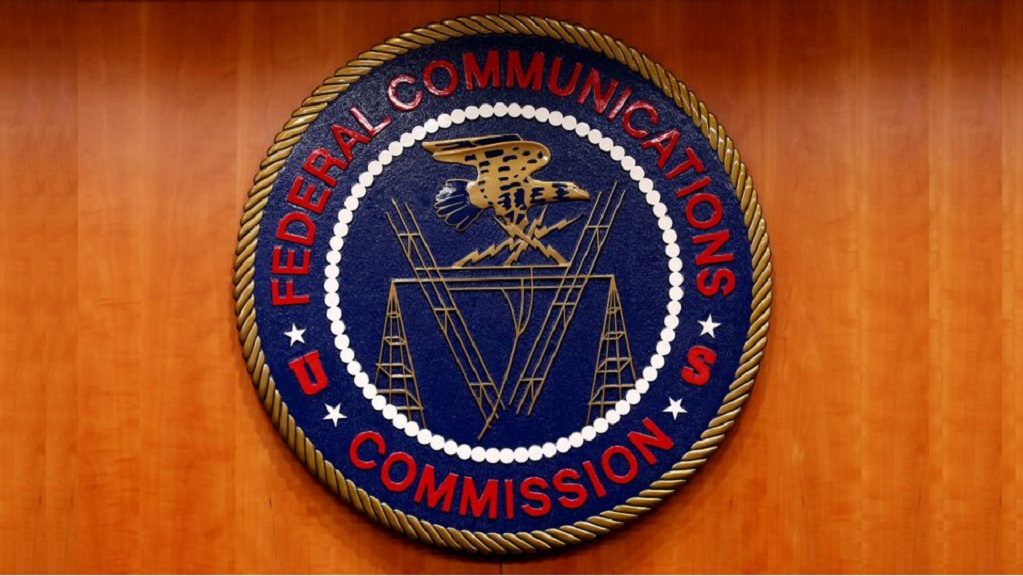 Федеральная комиссия по связи США (FCC)