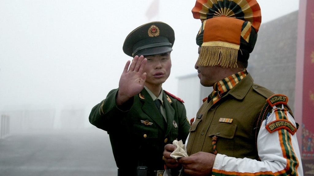 Пограничники Китая и Индии подрались на высоте 5000 метров 