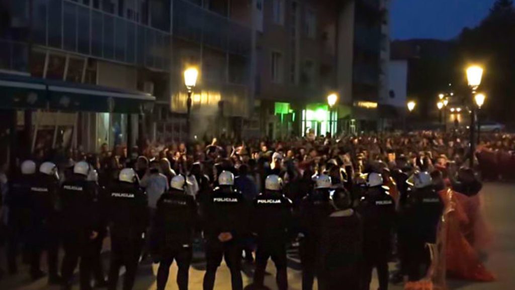 протесты в Черногрии из-за ареста епископа СПЦ