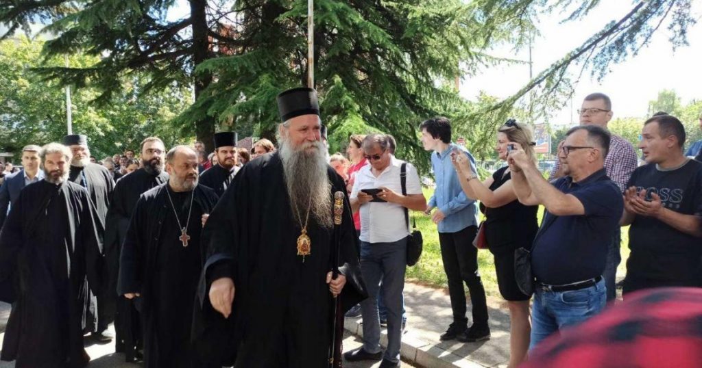 Судебная расправа над сербским священником Черногории отложена