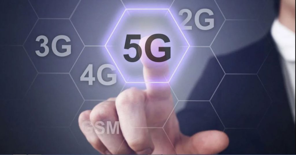 Жители Украины требуют заблокировать 5G