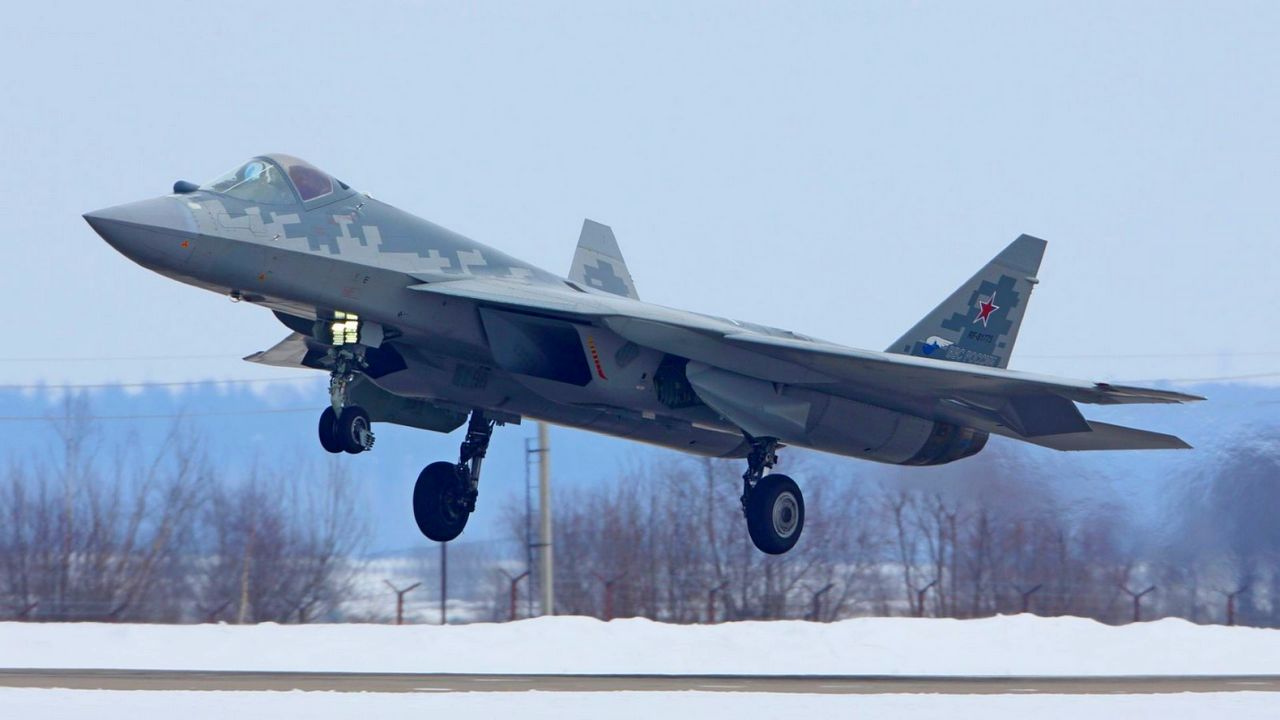 Поставки истребителей Су-57 в 2021 году