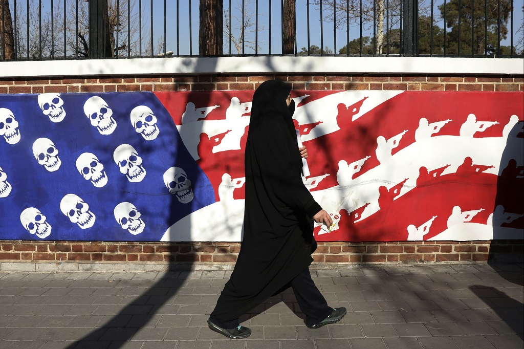 В России назвали незаконными попытки США возобновить санкции против Ирана